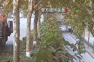 ?超巨级别！亚历山大爆砍33分7助0失误率队23分大胜湖人